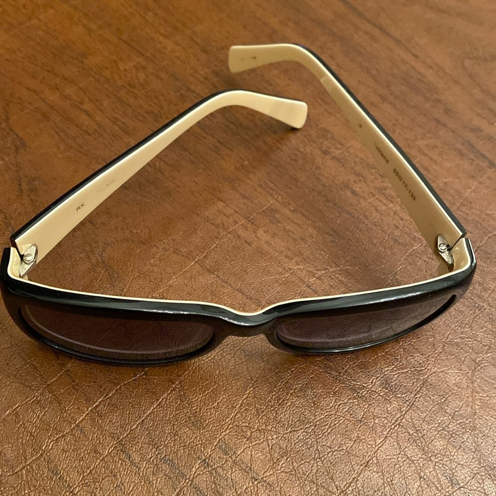 Christie Vintage Sunglasses - Picture 3 of 8